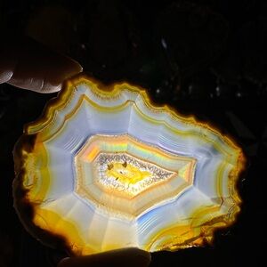 Stunning Agate Slice Wall Art - Yellow and White